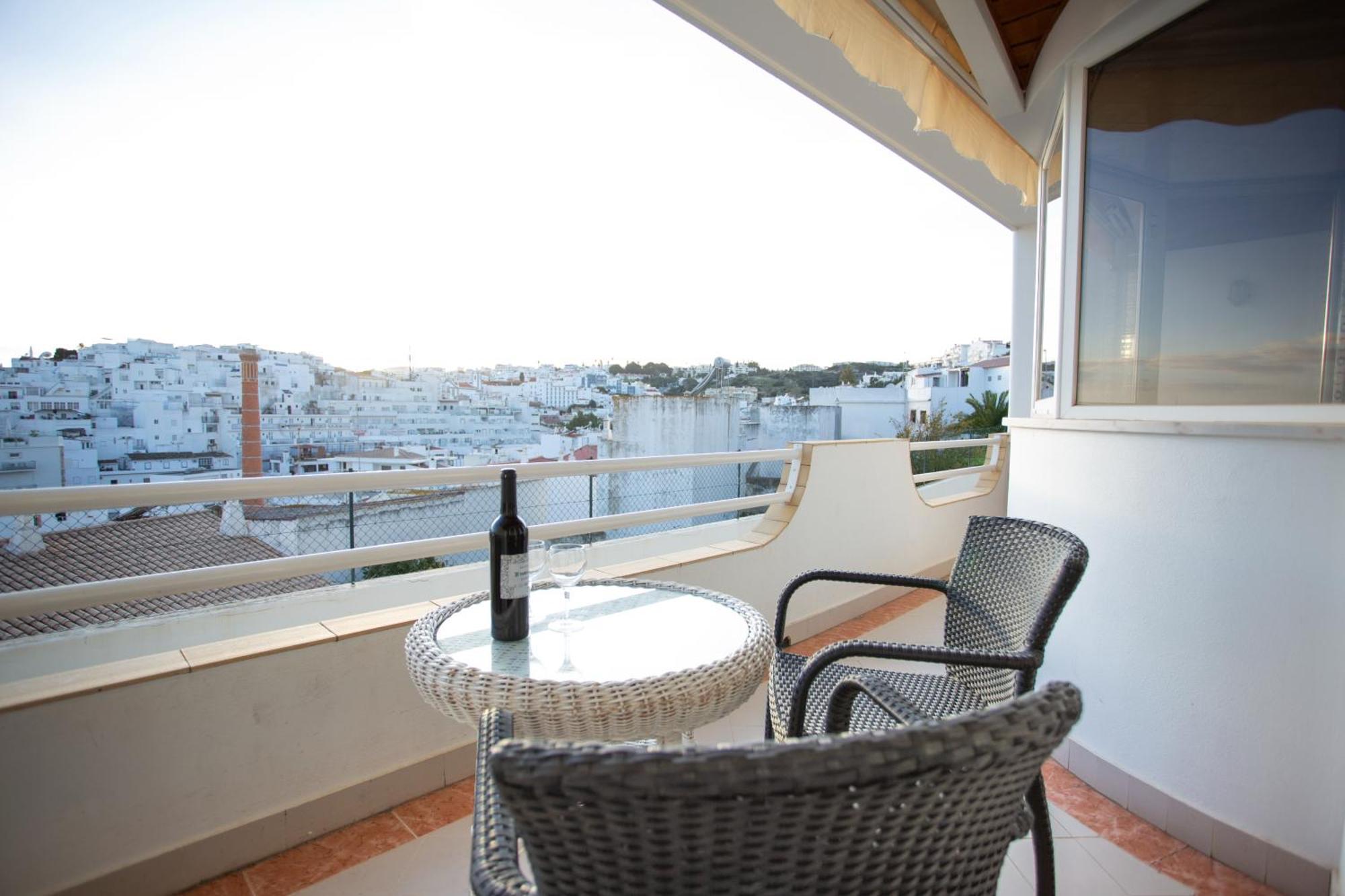 Colibri By Hellovacations Apartment Albufeira Bagian luar foto